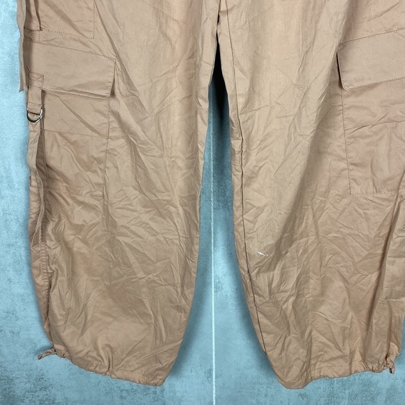 Zara tan cargo parachute pants - Picture 3 of 9
